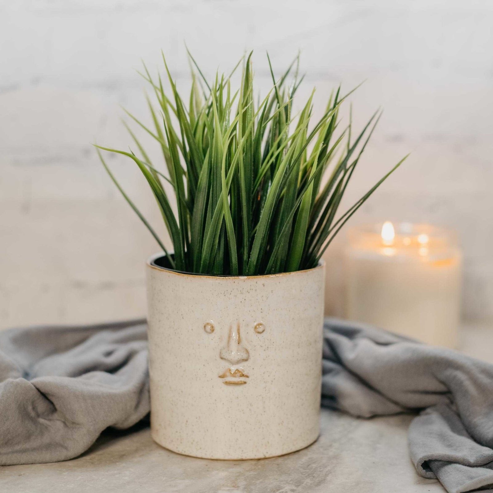 Pot Head Planter - Medium - Natura Soylights