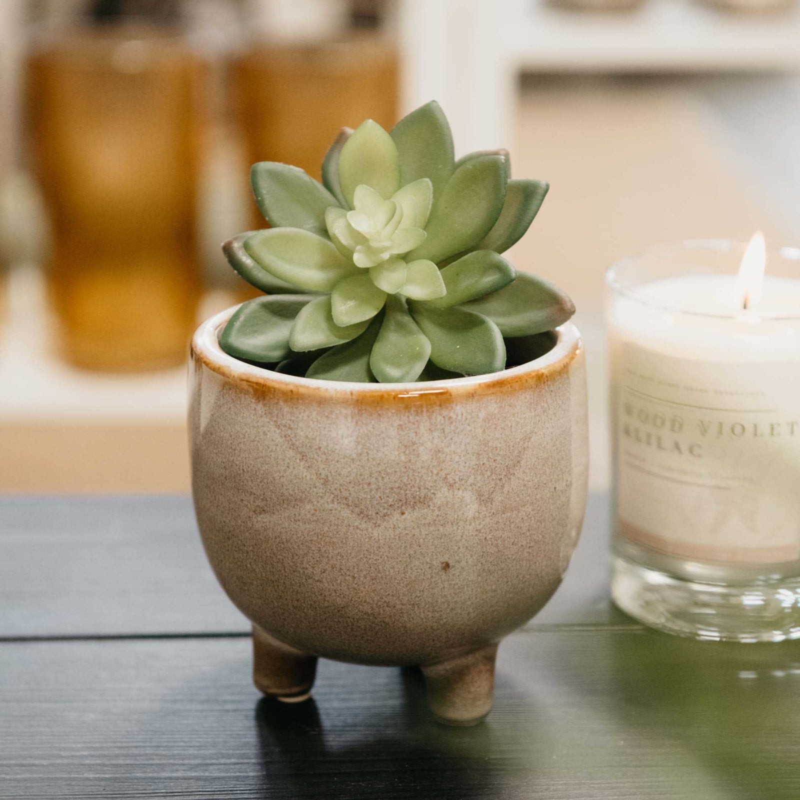 Taupe Ceramic Pot - Natura Soylights